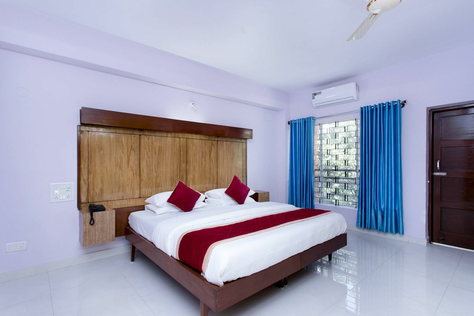 Oyo Flagship 10332 Sai Orchid Hotel Bangalore Buitenkant foto