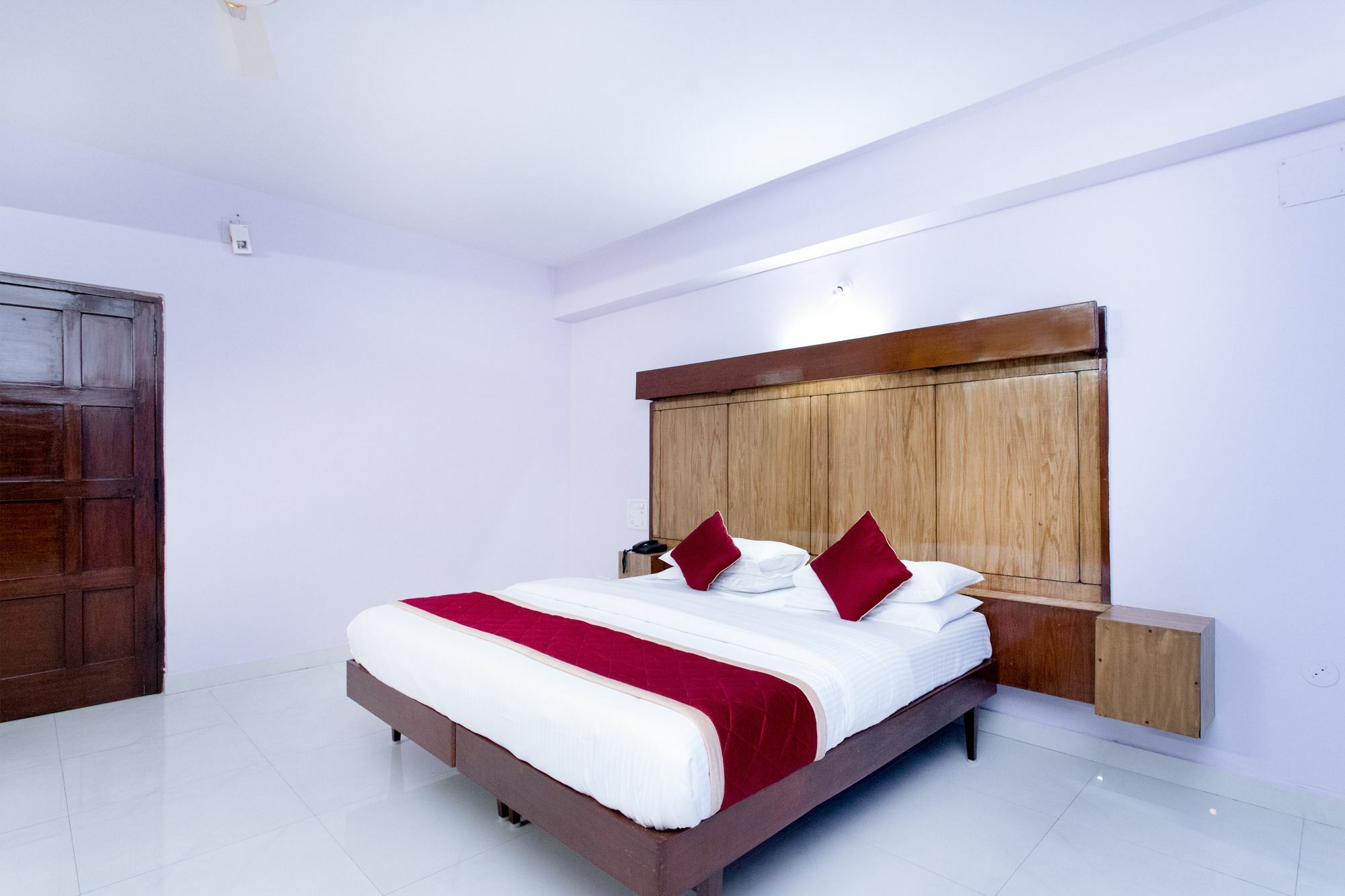 Oyo Flagship 10332 Sai Orchid Hotel Bangalore Buitenkant foto