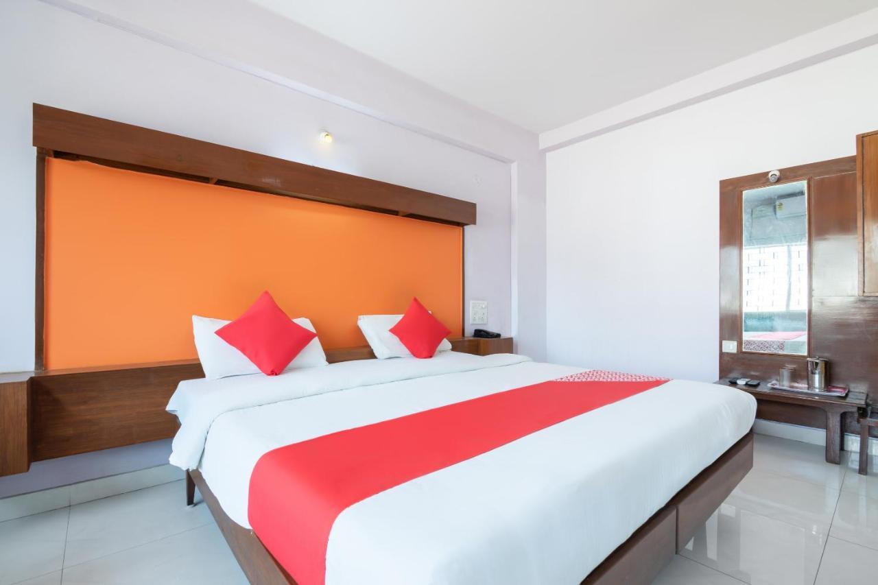 Oyo Flagship 10332 Sai Orchid Hotel Bangalore Buitenkant foto